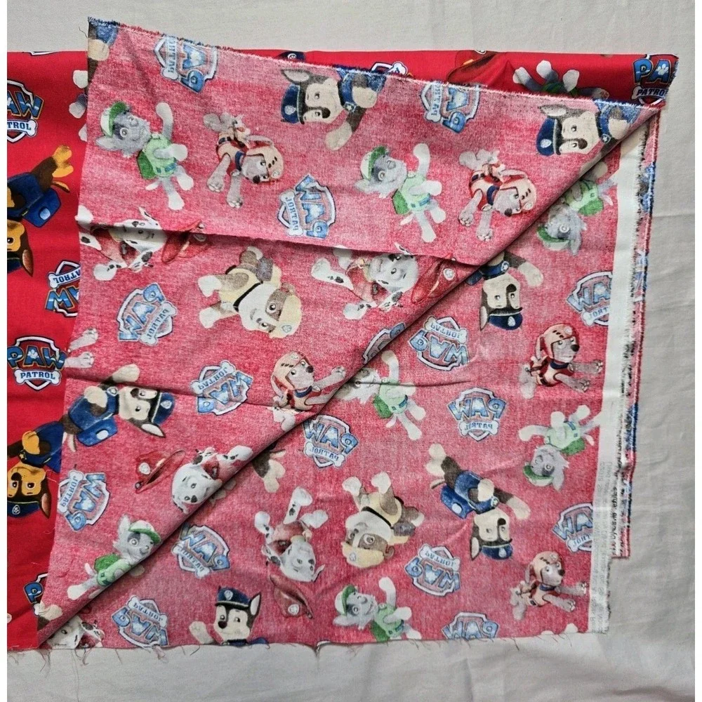 paw patrol Fabric Red 44x36 Piece New‎